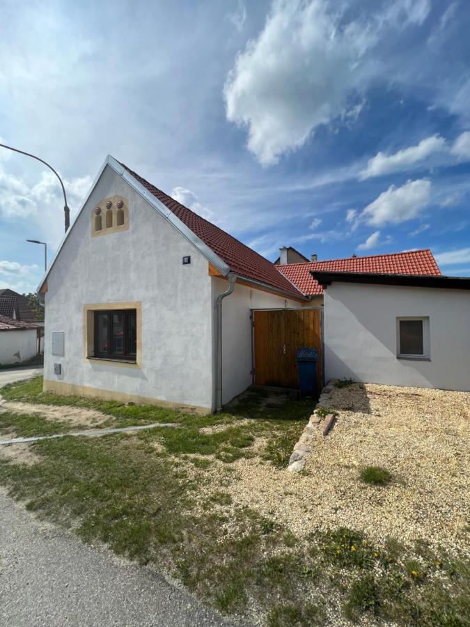 Ubytovani U Tri Slunicek Stankov Stankov  Екстер'єр фото